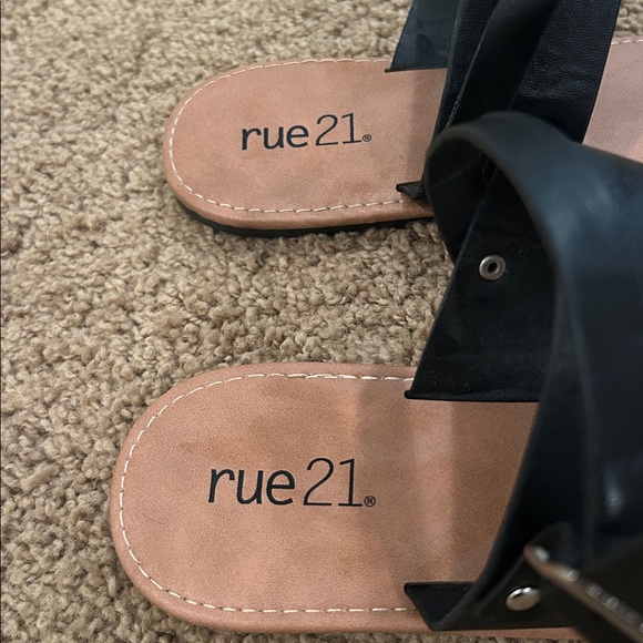 New! Rue21 Black Strappy Sandals - Picture 4 of 5